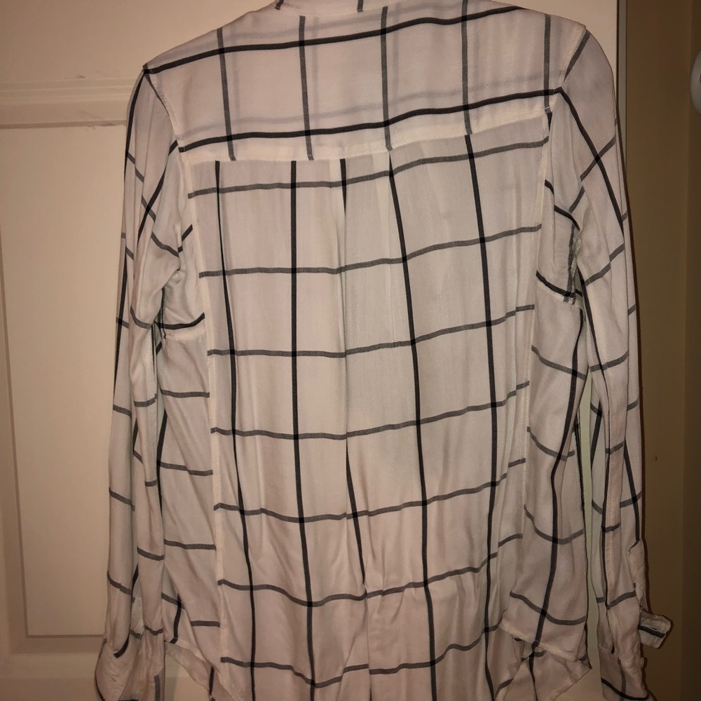 Button down blouse - Picture 3 of 3